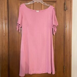 Pink Short Sleeve Dress with Tie Details